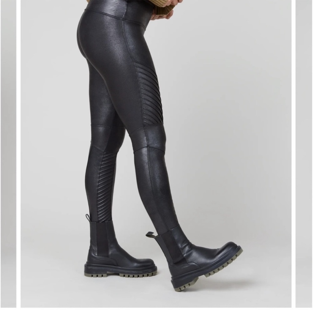 Spanx Faux Moto Leggings Size L - Picture 3 of 12